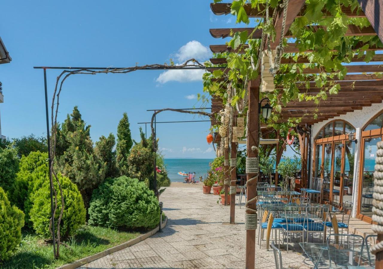 Robinson Beach Apartments Еленіте Екстер'єр фото