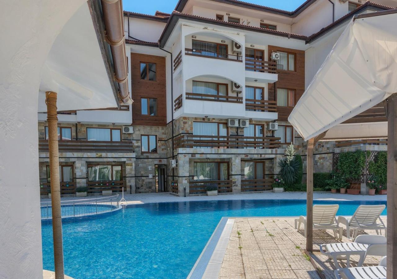 Robinson Beach Apartments Еленіте Екстер'єр фото