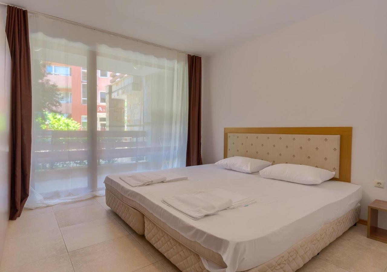 Robinson Beach Apartments Еленіте Екстер'єр фото