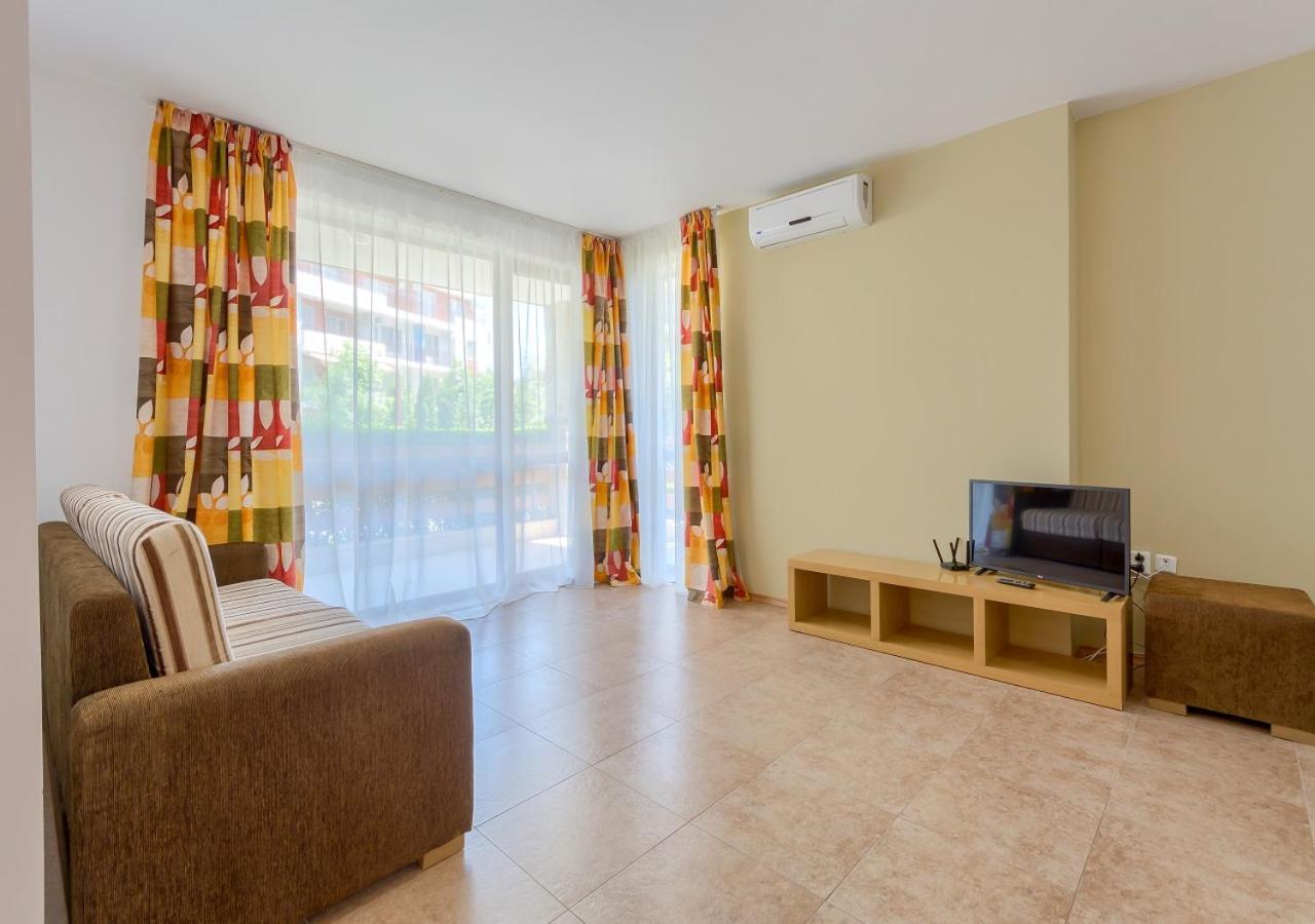 Robinson Beach Apartments Еленіте Екстер'єр фото
