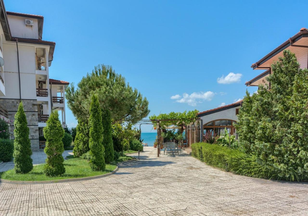 Robinson Beach Apartments Еленіте Екстер'єр фото