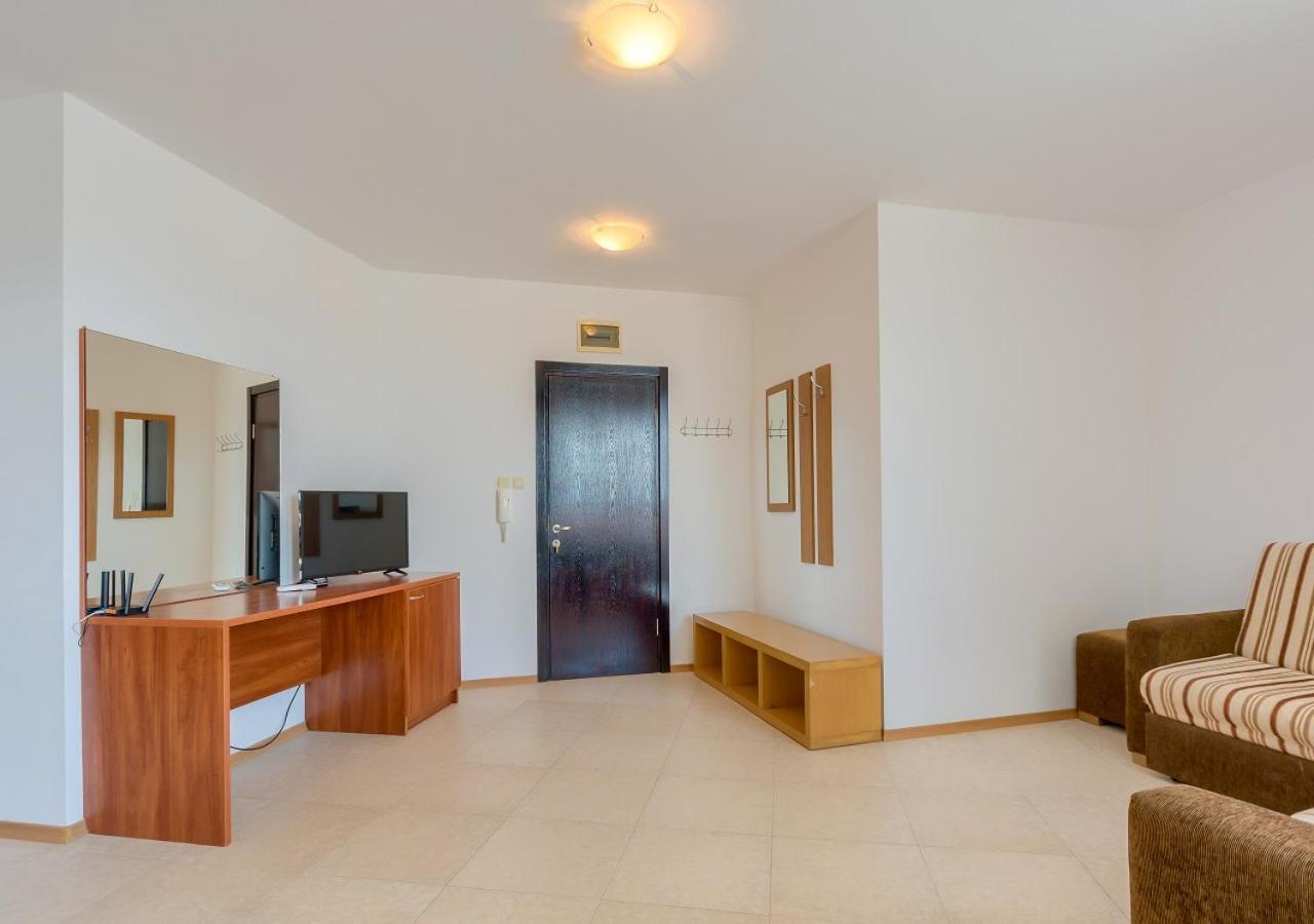 Robinson Beach Apartments Еленіте Екстер'єр фото