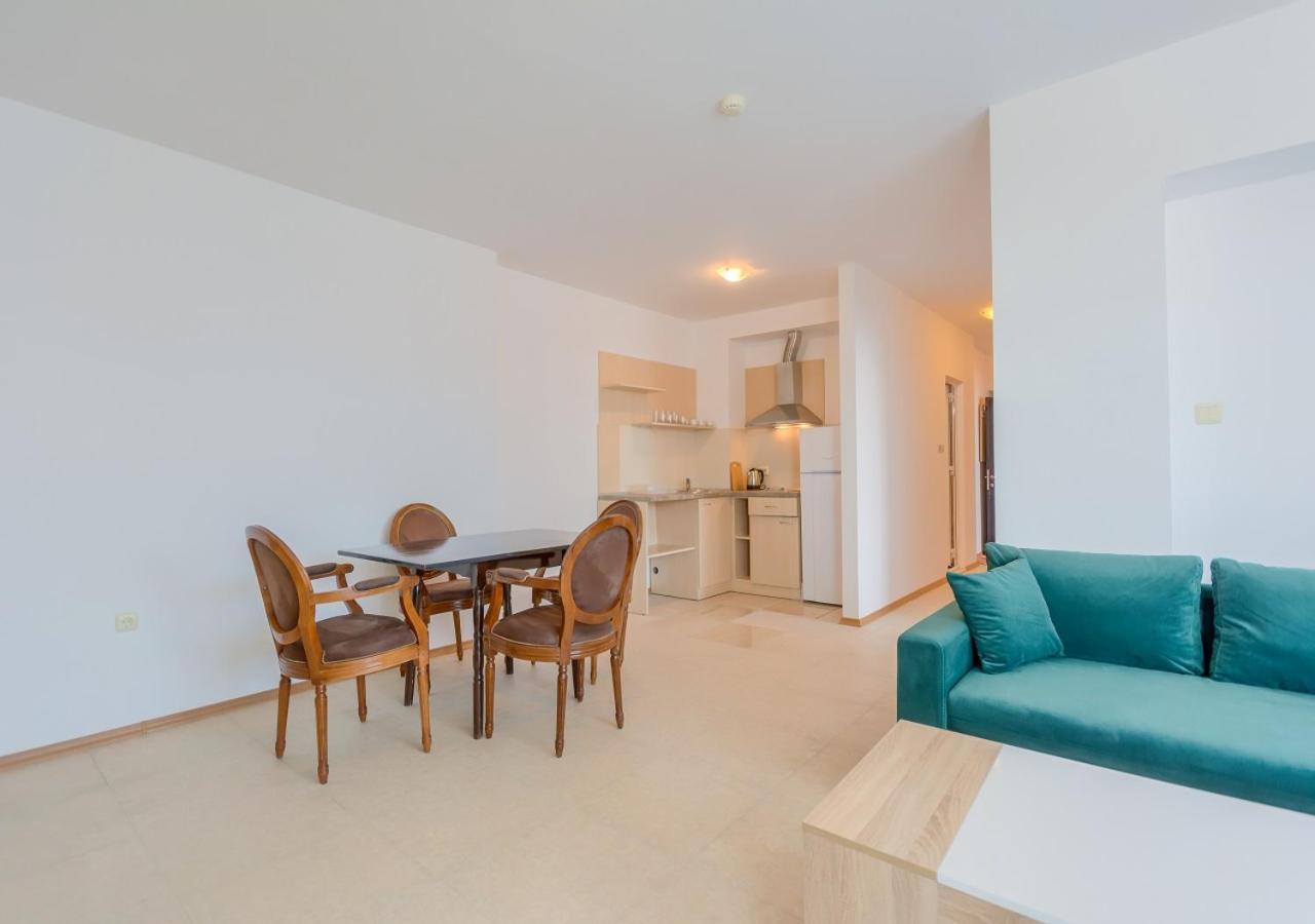 Robinson Beach Apartments Еленіте Екстер'єр фото
