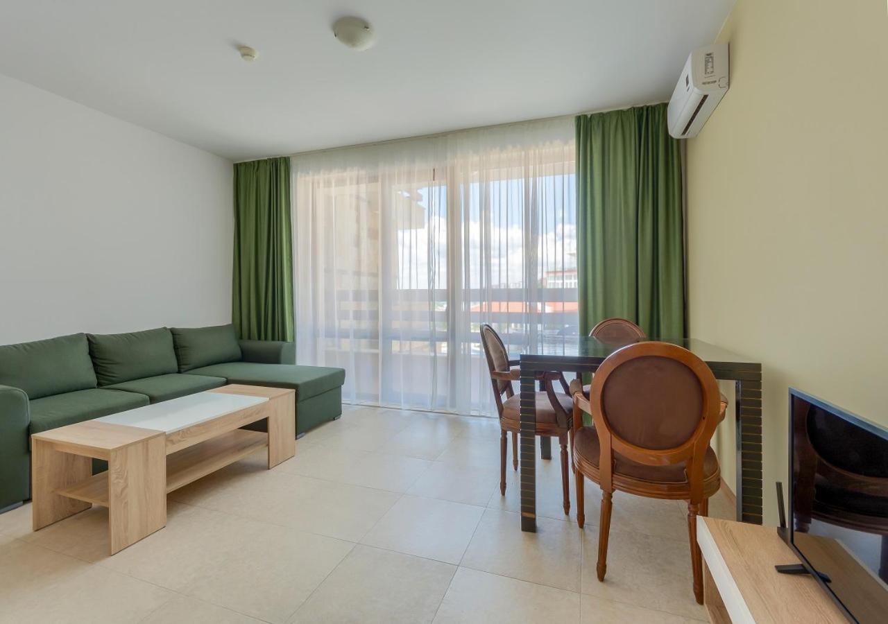 Robinson Beach Apartments Еленіте Екстер'єр фото